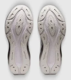 Discount Novablast 3 Platinum Womens Women Run