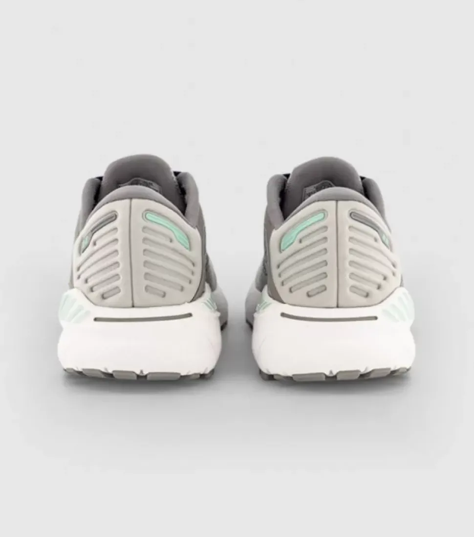 Clearance Adrenaline Gts 22 (2A Narrow) Womens Women Run