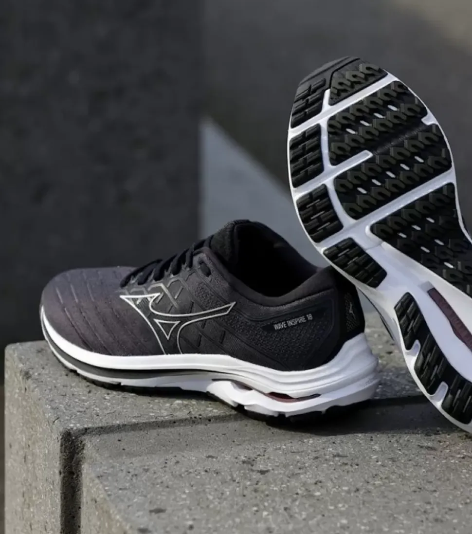 Store Wave Inspire 18 (D Wide) Womens Women Run