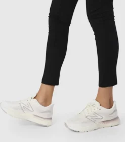 New Fresh Foam 880 V12 (D Wide) Womens Women Run