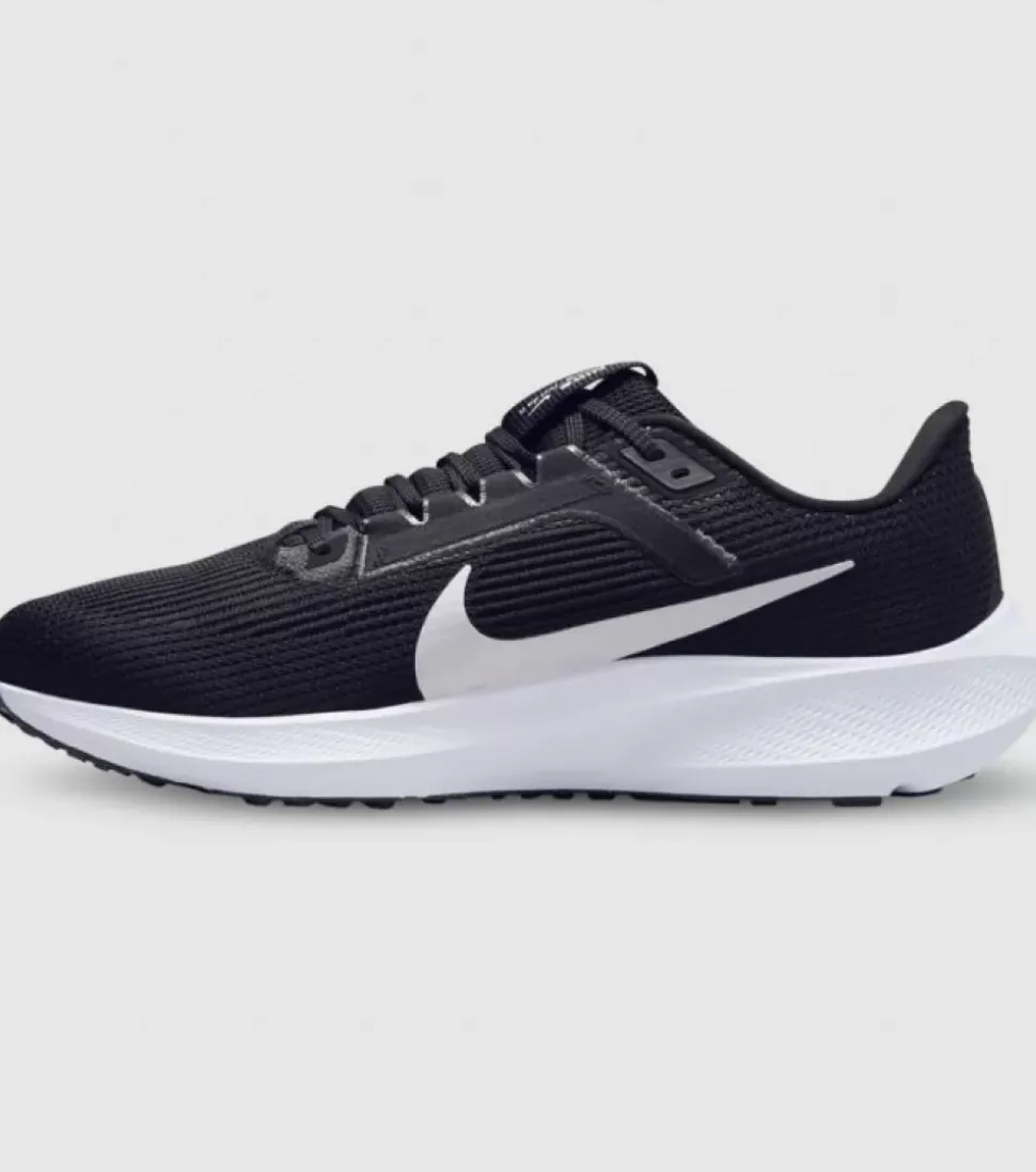 Clearance Air Zoom Pegasus 40 (4E X-Wide) Mens Men Run