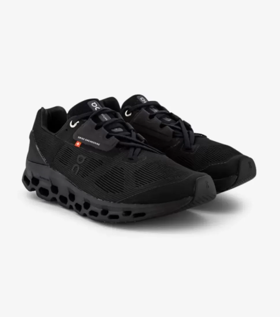 Discount On Cloudstratus Womens Women Run