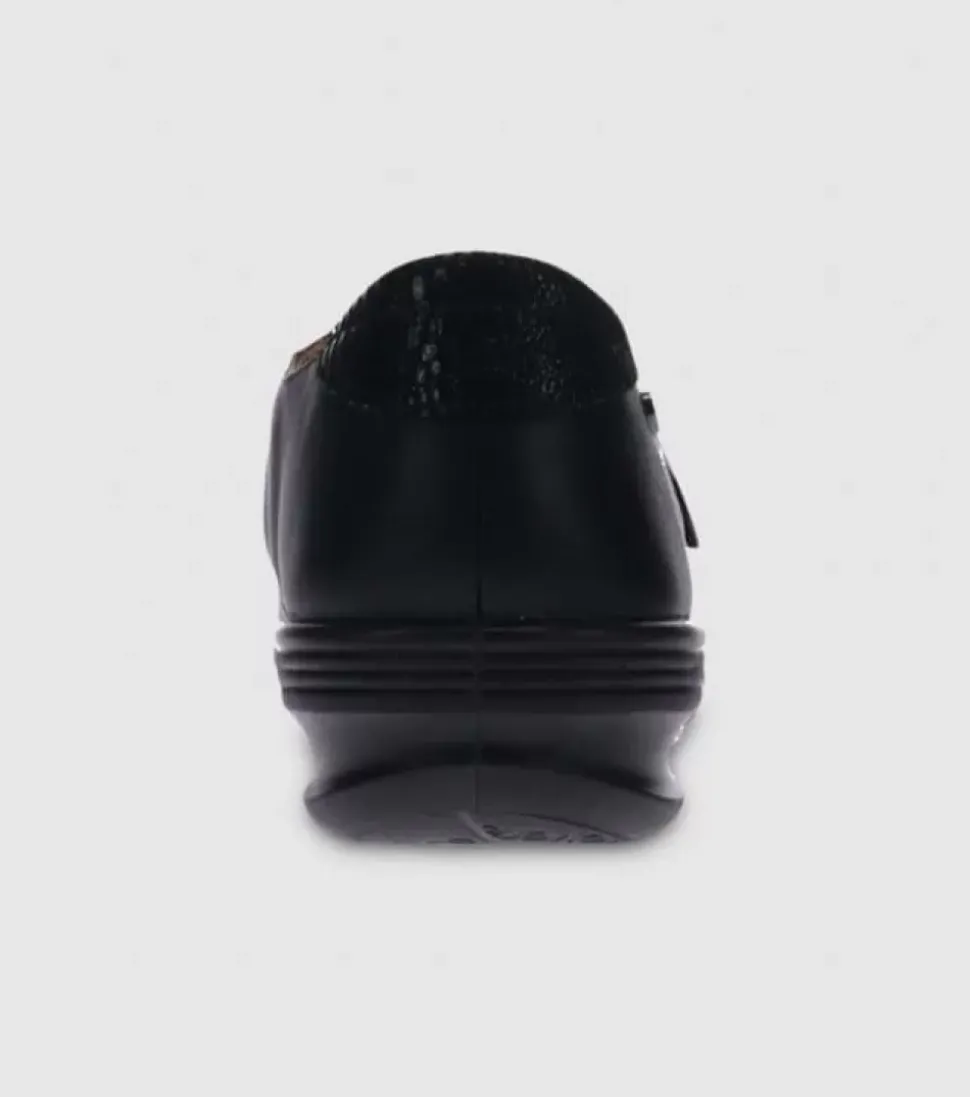 Best Madrid Ii (D Wide) Womens Women Sandals & Thongs